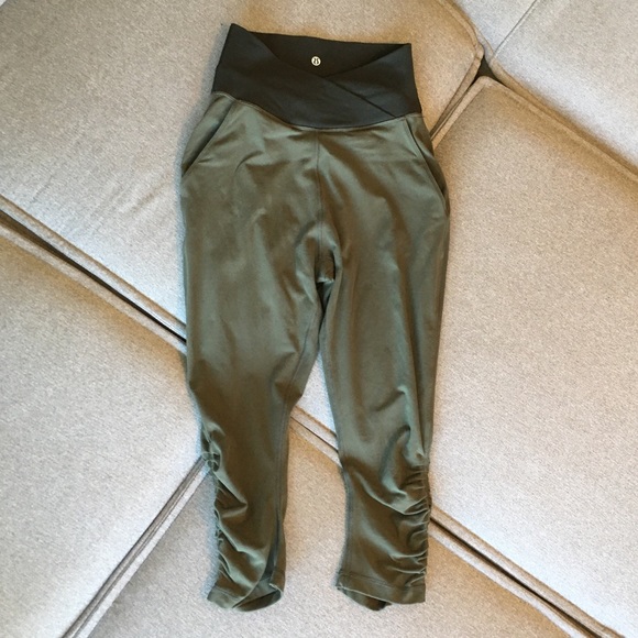 Olive Green Lululemon Leggings - Picture 1 of 4